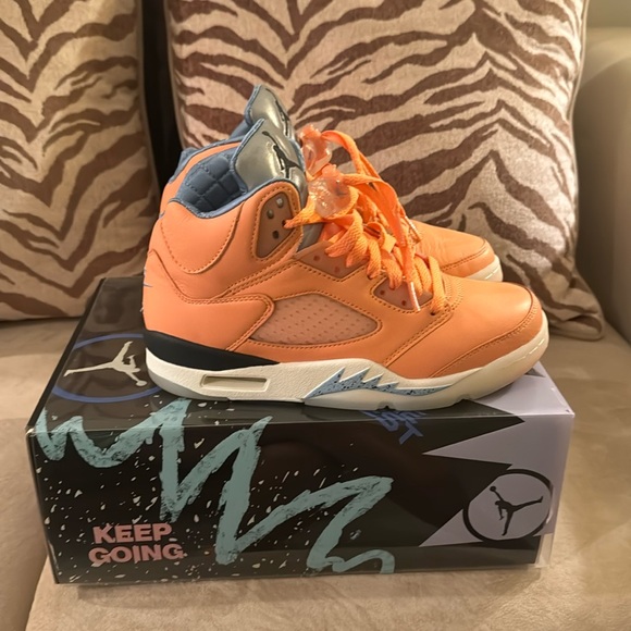 Air Jordan 5 x DJ Khaled Collab. Crimson Bliss/Sail/Leche Blue. Women’s 7. - Picture 5 of 7